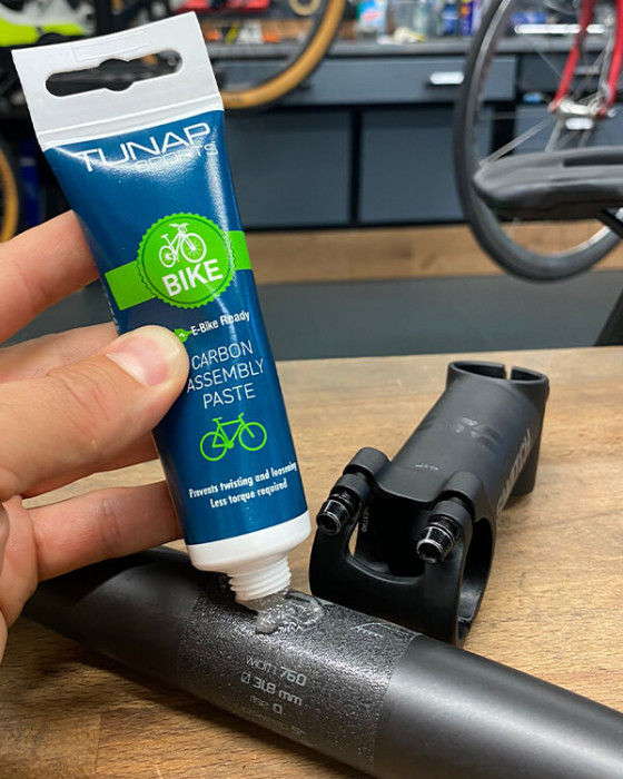 pasta grippante carbonio